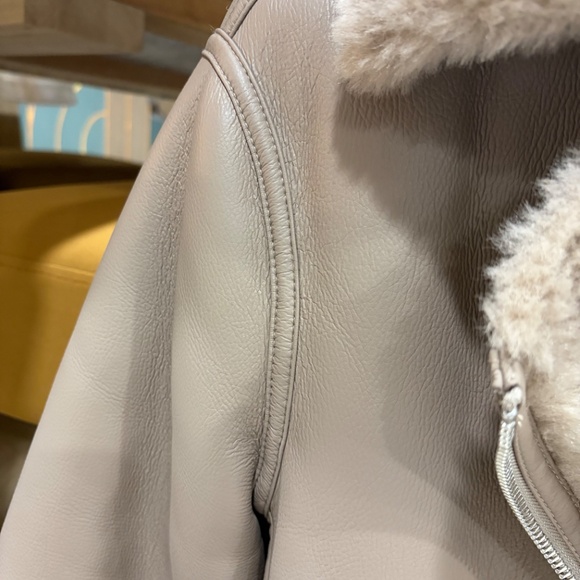 Mango coat - Picture 3 of 5